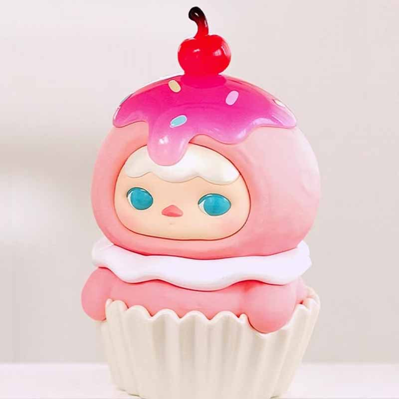 PUCKY Cupcake Figure Hanging Card